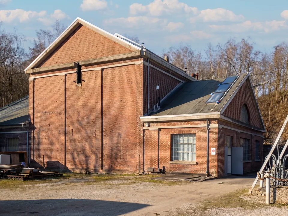 Backsteinbau des ehemaligen Fördermaschinenhauses der Grube Adolf in Herzogenrath-Merkstein