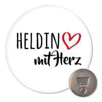 Magnet Heldin mit Herz 59mm Kühlschrankmagnet...