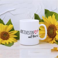 Kaffeetasse Aktivistin mit Herz Weiß 330ml