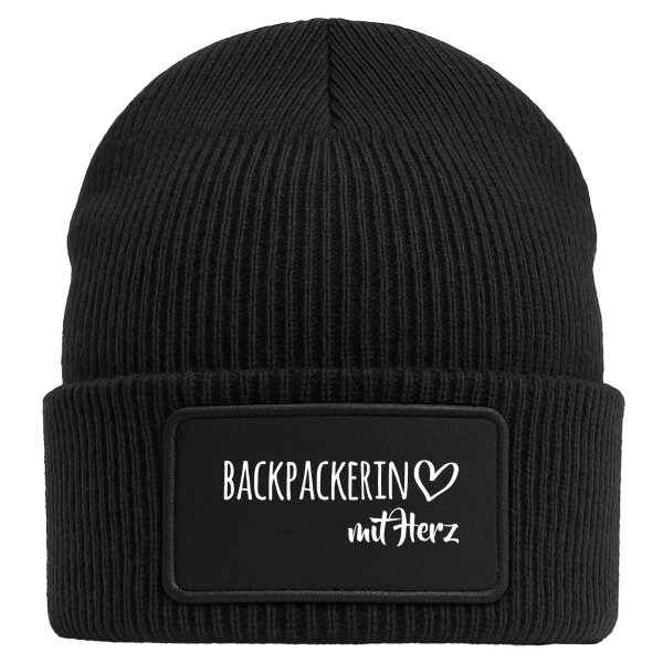 Beanie Backpackerin mit Herz Black Mütze