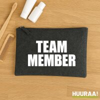 Kulturbeutel Team Member Schriftzug 1 Liter Filz Charcoal Kosmetiktasche