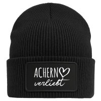Beanie Achern verliebt Black