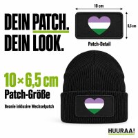 Beanie mit Patch Genderqueer Pride Flagge LGBTQ Herz Black