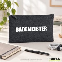 Kulturbeutel Bademeister Schriftzug 1 Liter Charcoal